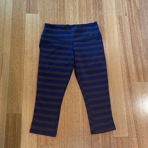 Nike Dri-Fit leggings; size S, color: navy & brown
